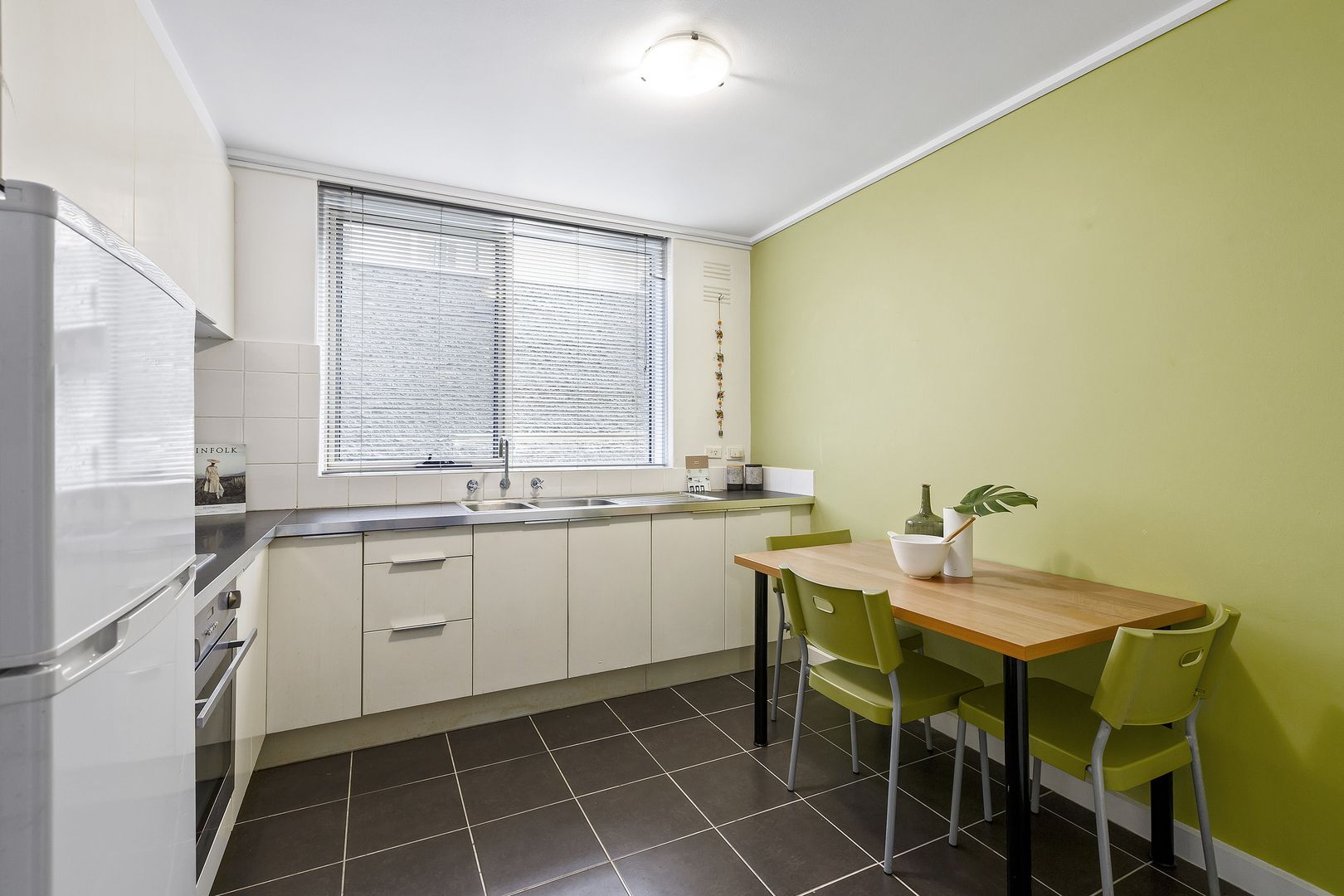 2/154 Brighton Road, Elsternwick VIC 3185, Image 1