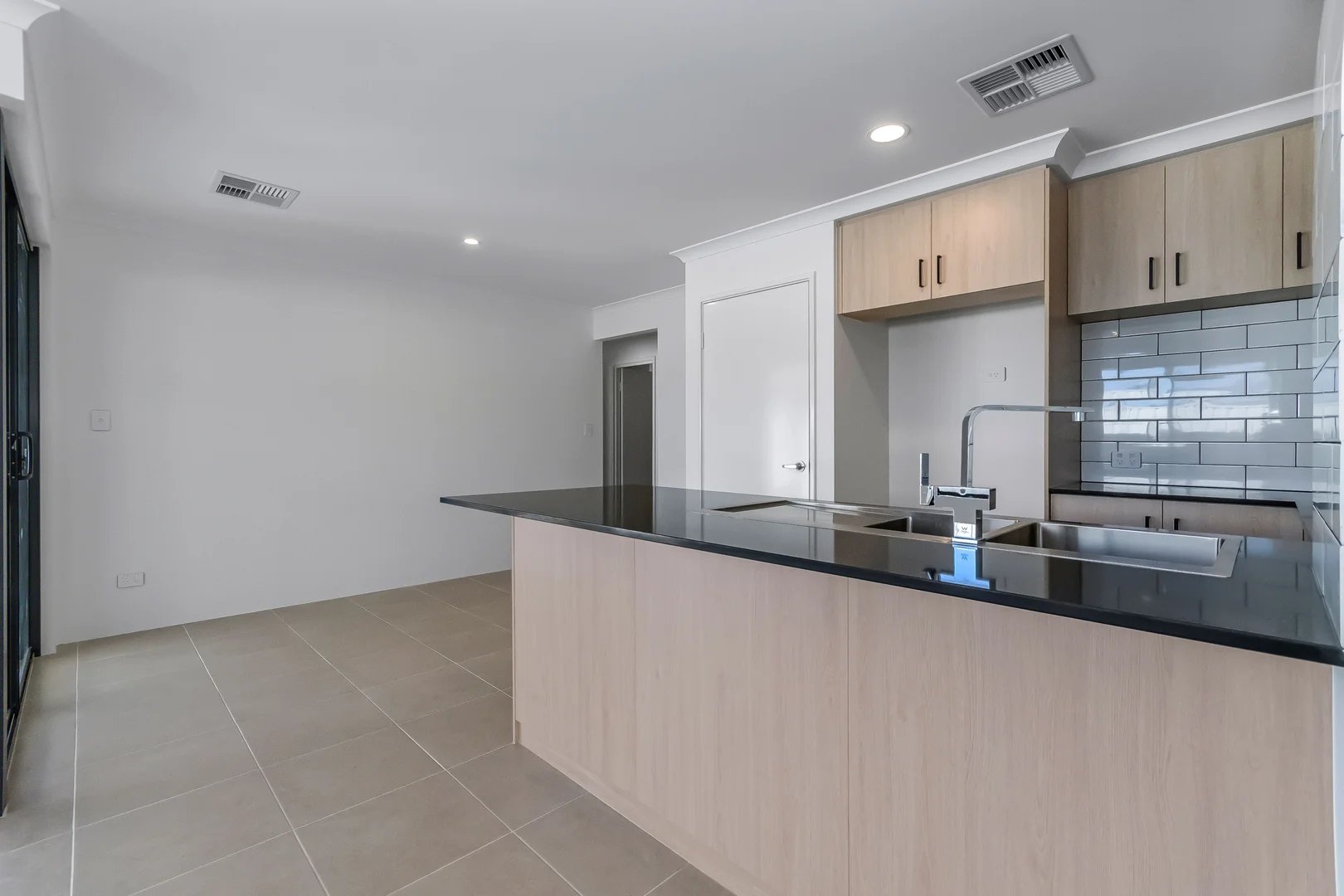 Additional image 10 of 3 Daybreak Loop, Canning Vale WA 6155