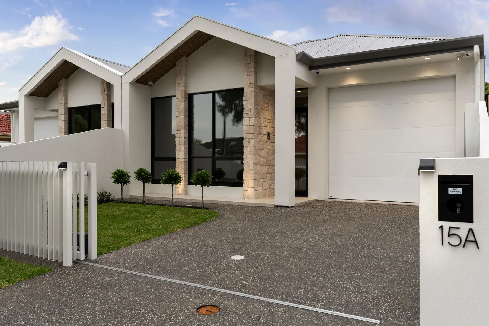 House in Findon - View 2