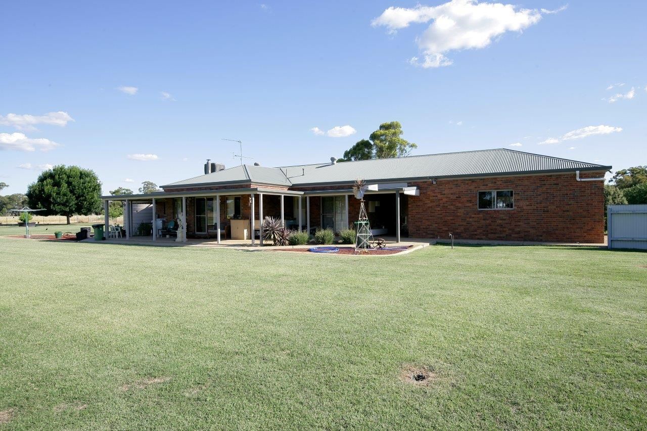 39 Creasys Lane, Mangoplah NSW 2652, Image 0