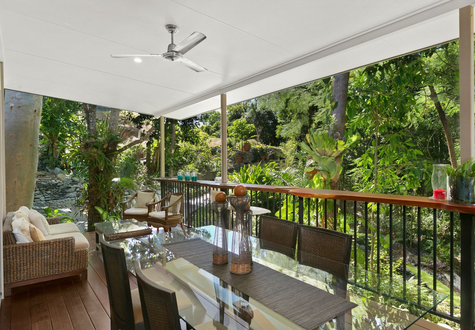 1781 Captain Cook Highway, Clifton Beach QLD 4879, Image 1