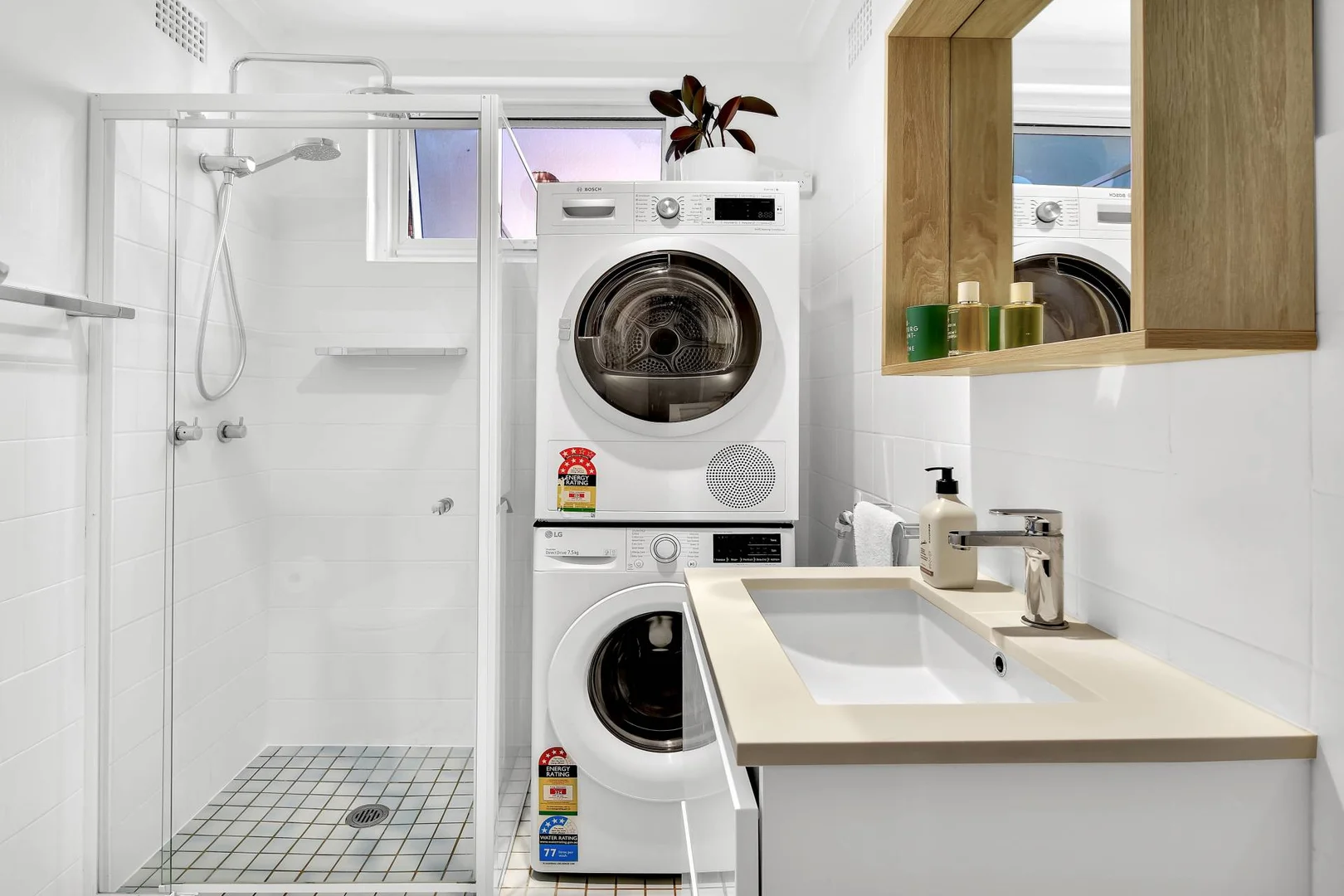 Additional image 4 of 2/47A Shirley Road, Wollstonecraft NSW 2065