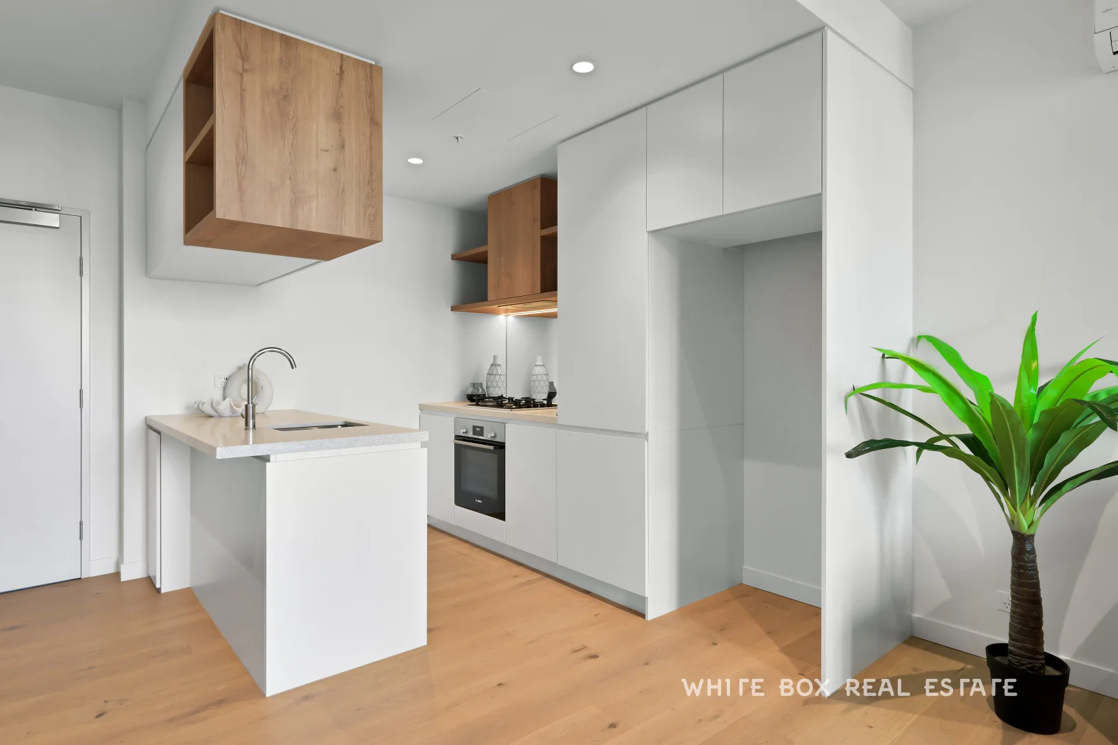 Additional image 3 of 1214/259 Normanby Road, South Melbourne VIC 3205