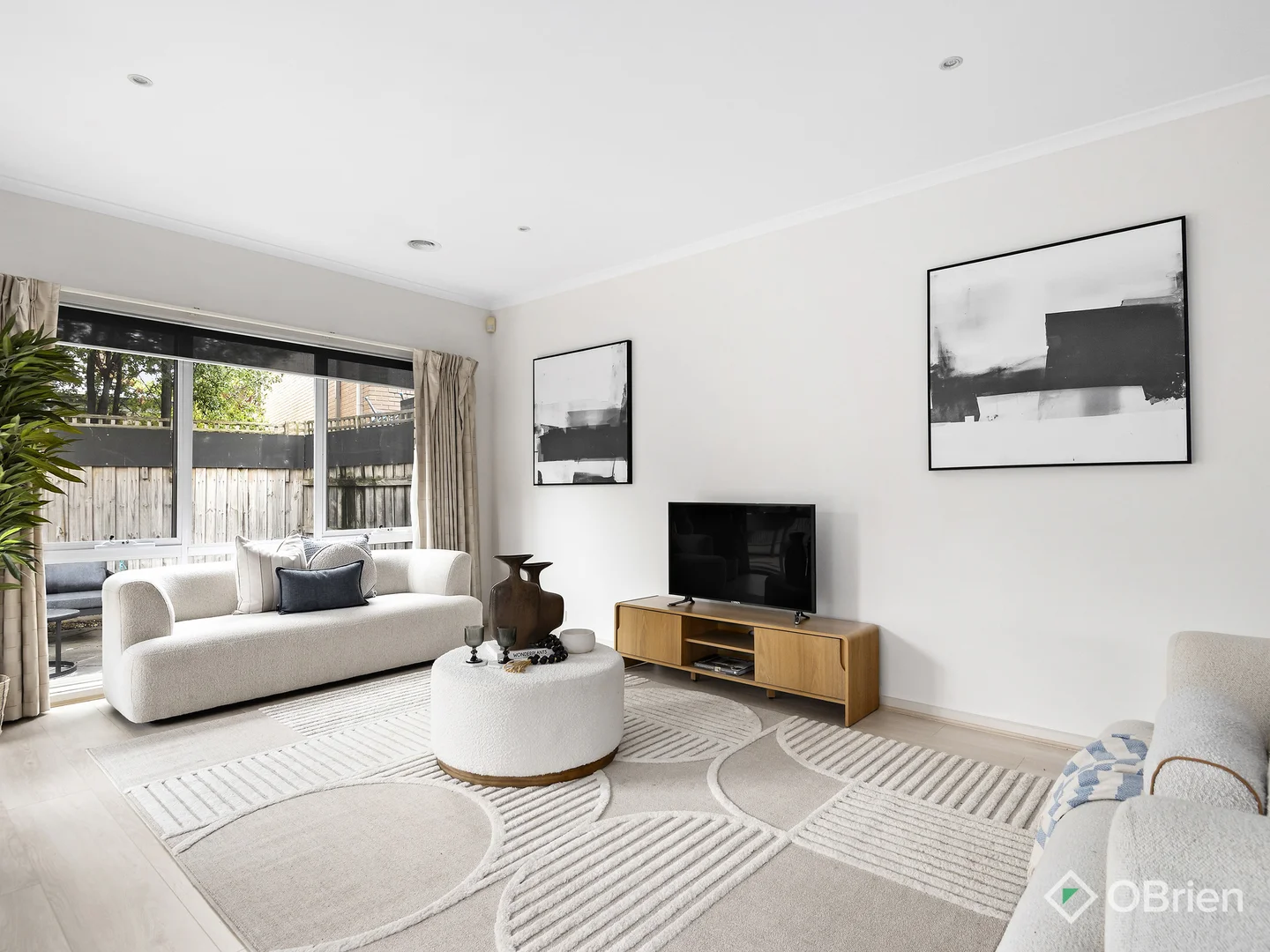 Additional image 5 of 2 Hogan Close, Bonbeach VIC 3196