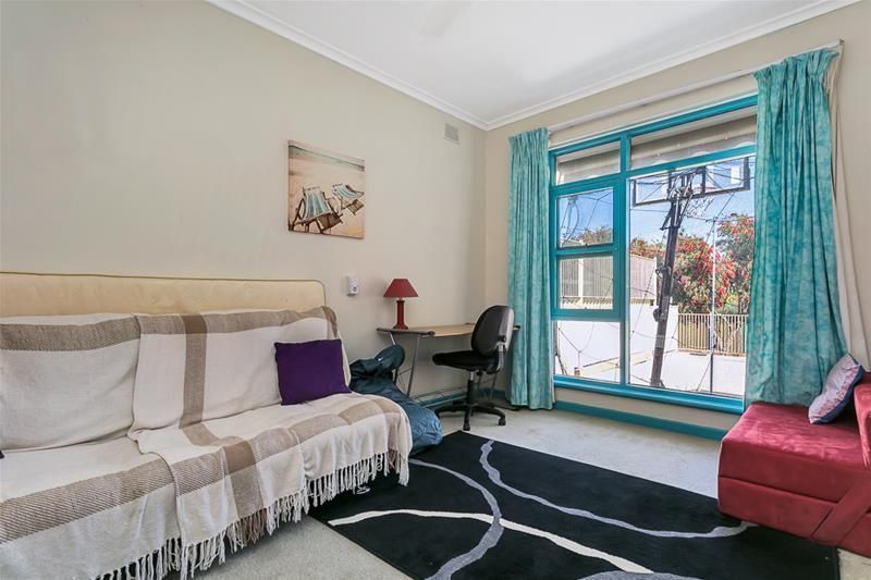 2 Ingrid Street, Clapham SA 5062, Image 2