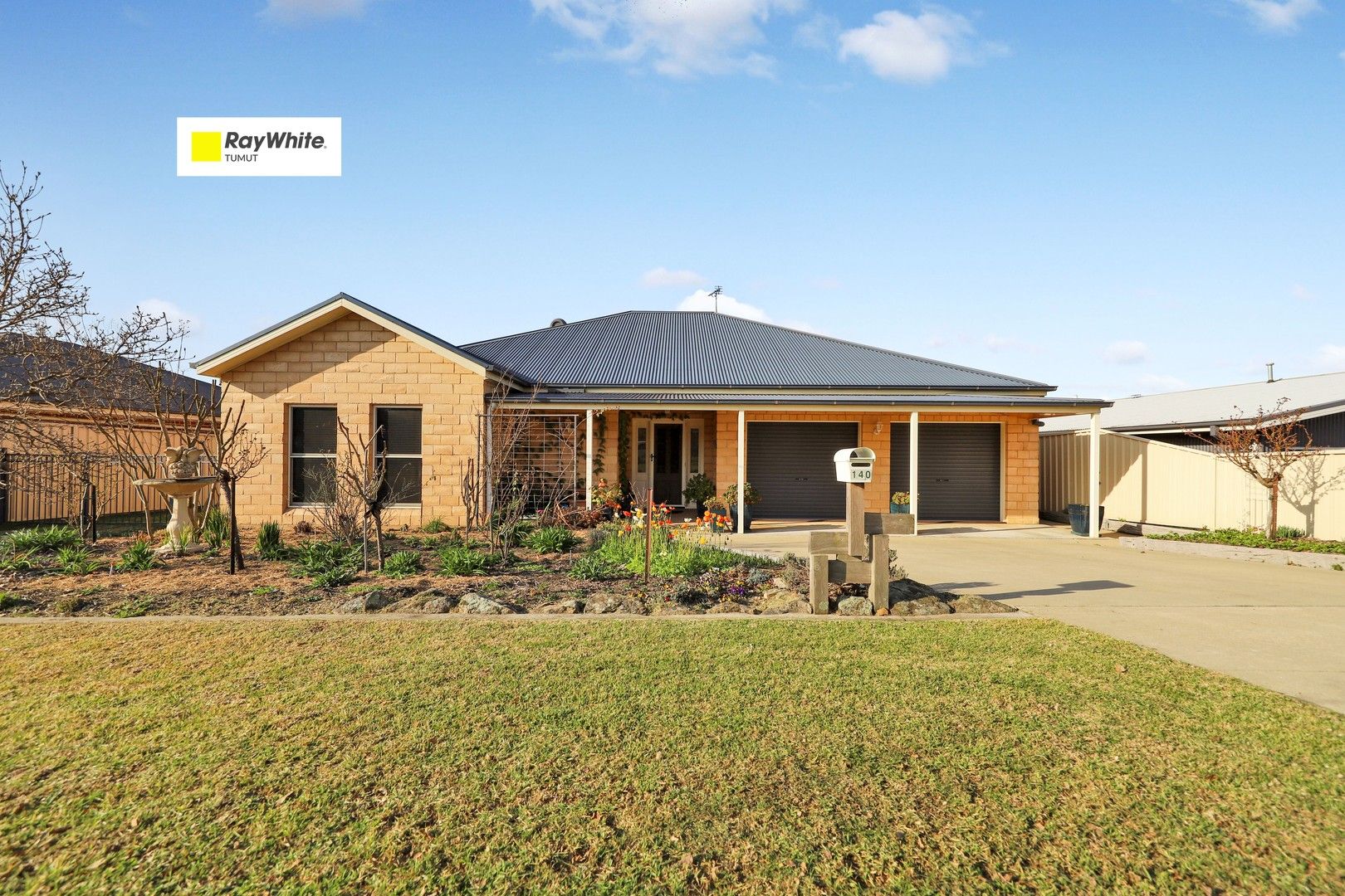 4 bedrooms House in 140 Russell Street TUMUT NSW, 2720