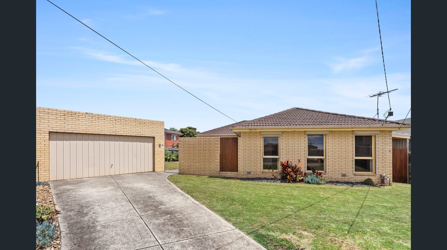 3 bedrooms House in 4 Pearce Court NOBLE PARK NORTH VIC, 3174