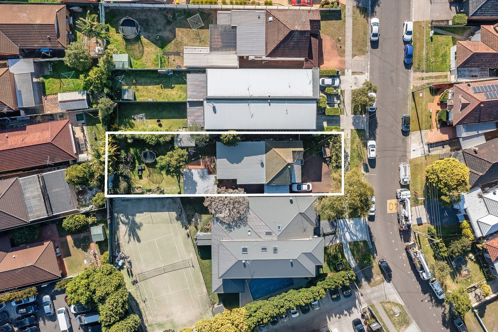 13 Heath Road, Blakehurst NSW 2221 Domain