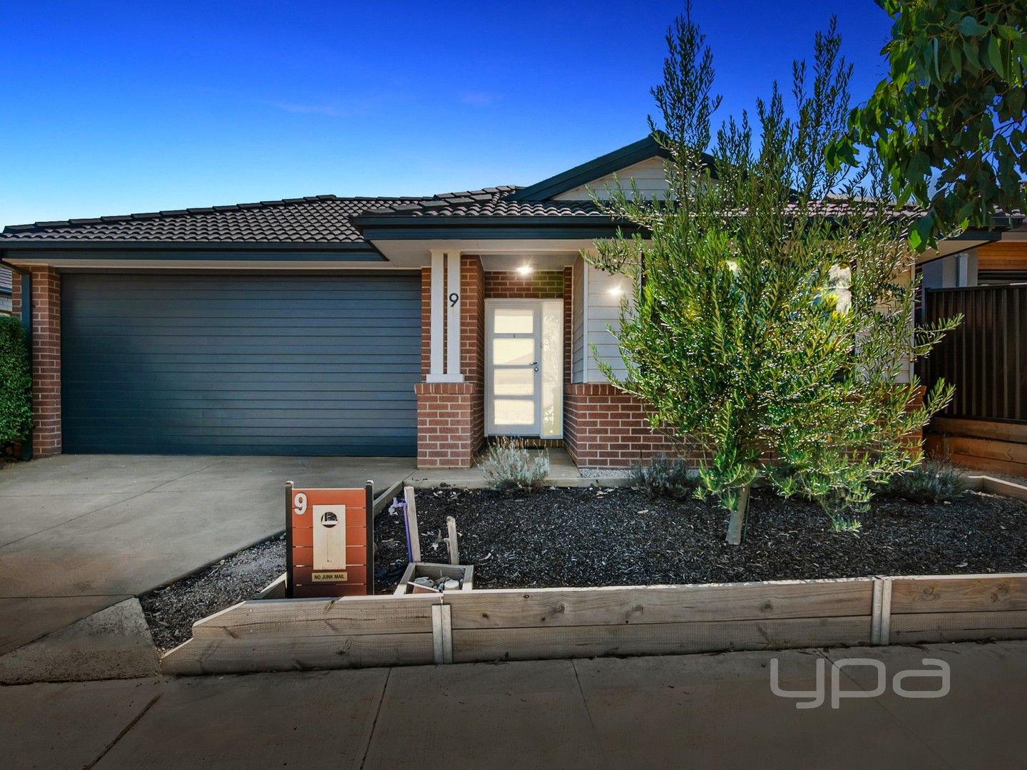 9 Cobble Street, Cobblebank VIC 3338, Image 0