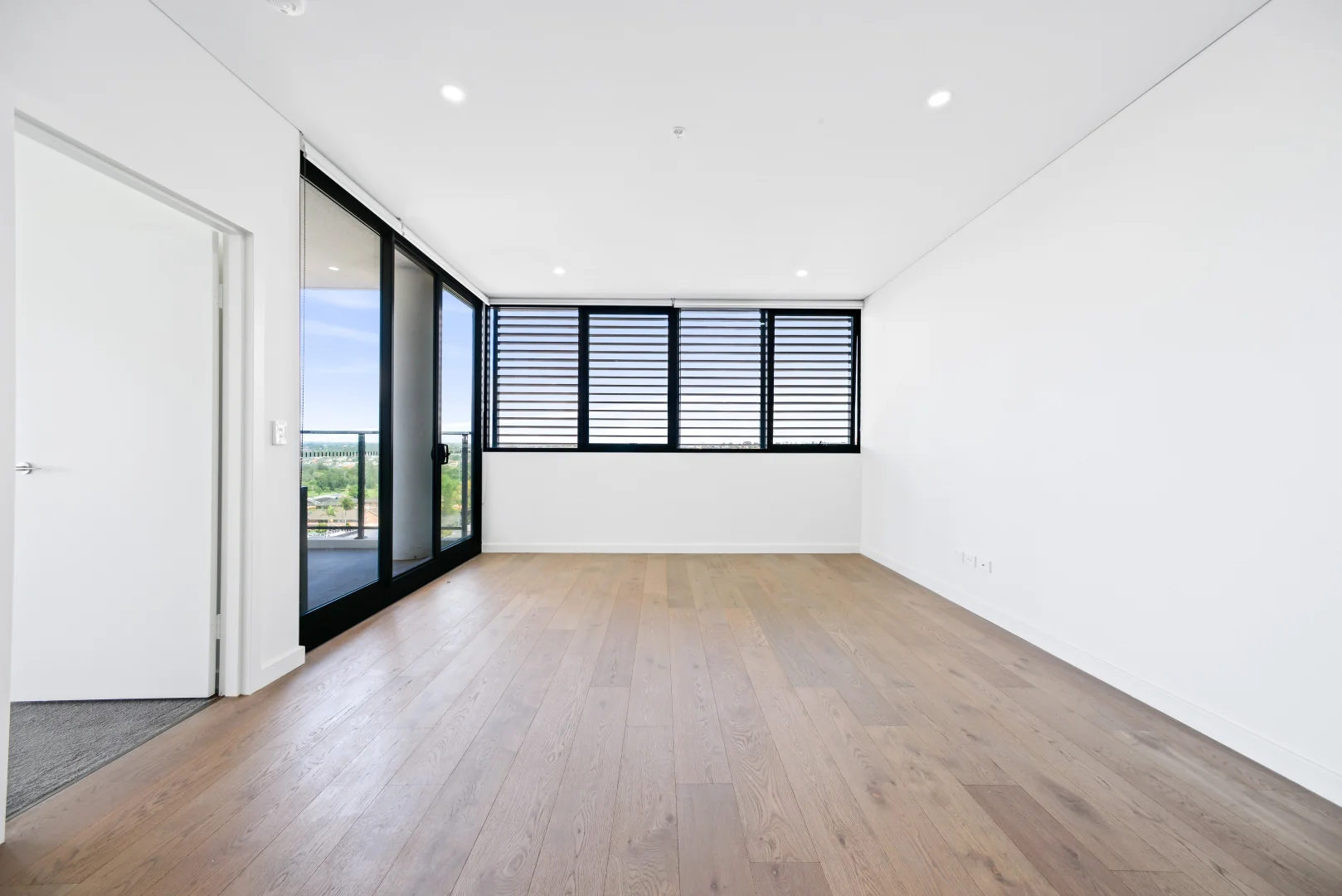 Additional image 3 of 1103/15-17 Garrigarrang Avenue, Kogarah NSW 2217