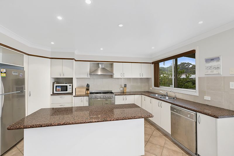 11A Henley Avenue, Terrigal NSW 2260, Image 2