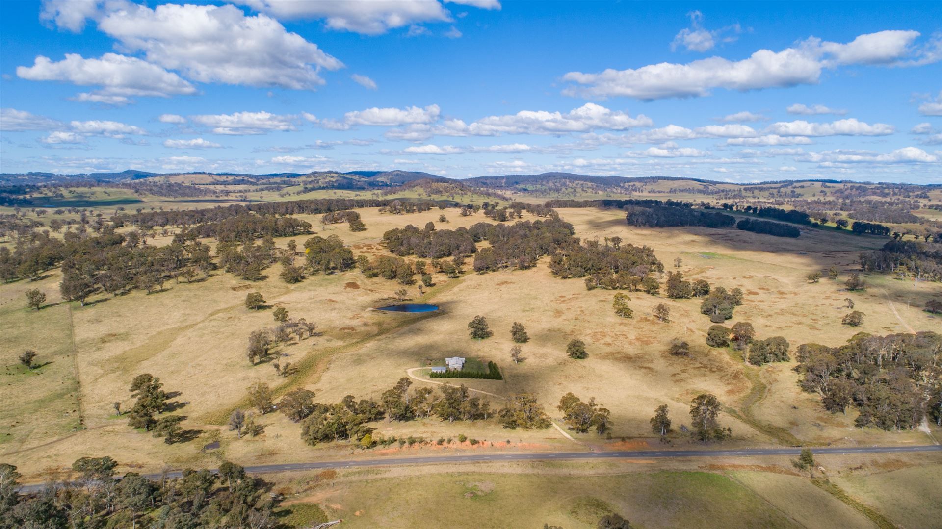 Walcha NSW 2354, Image 1