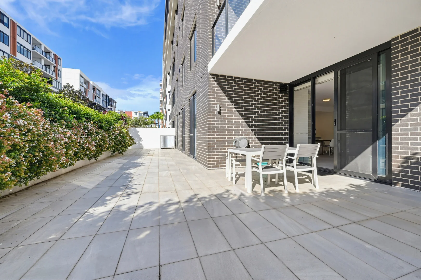 Additional image 2 of 2010/50 Pemberton Street, Botany NSW 2019