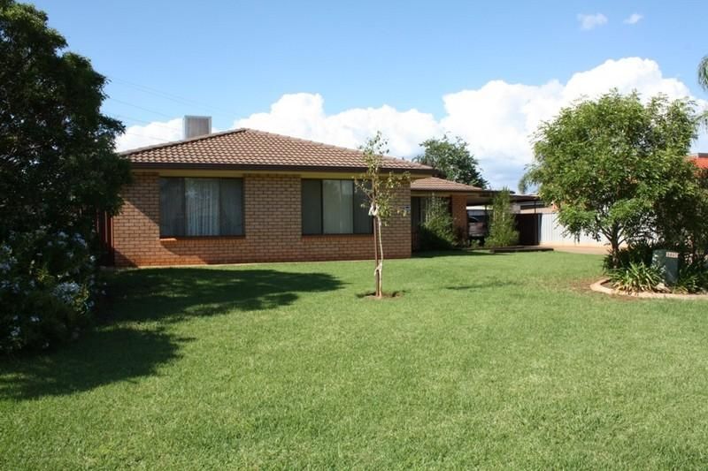 34 Sovereign Street, Dubbo NSW 2830