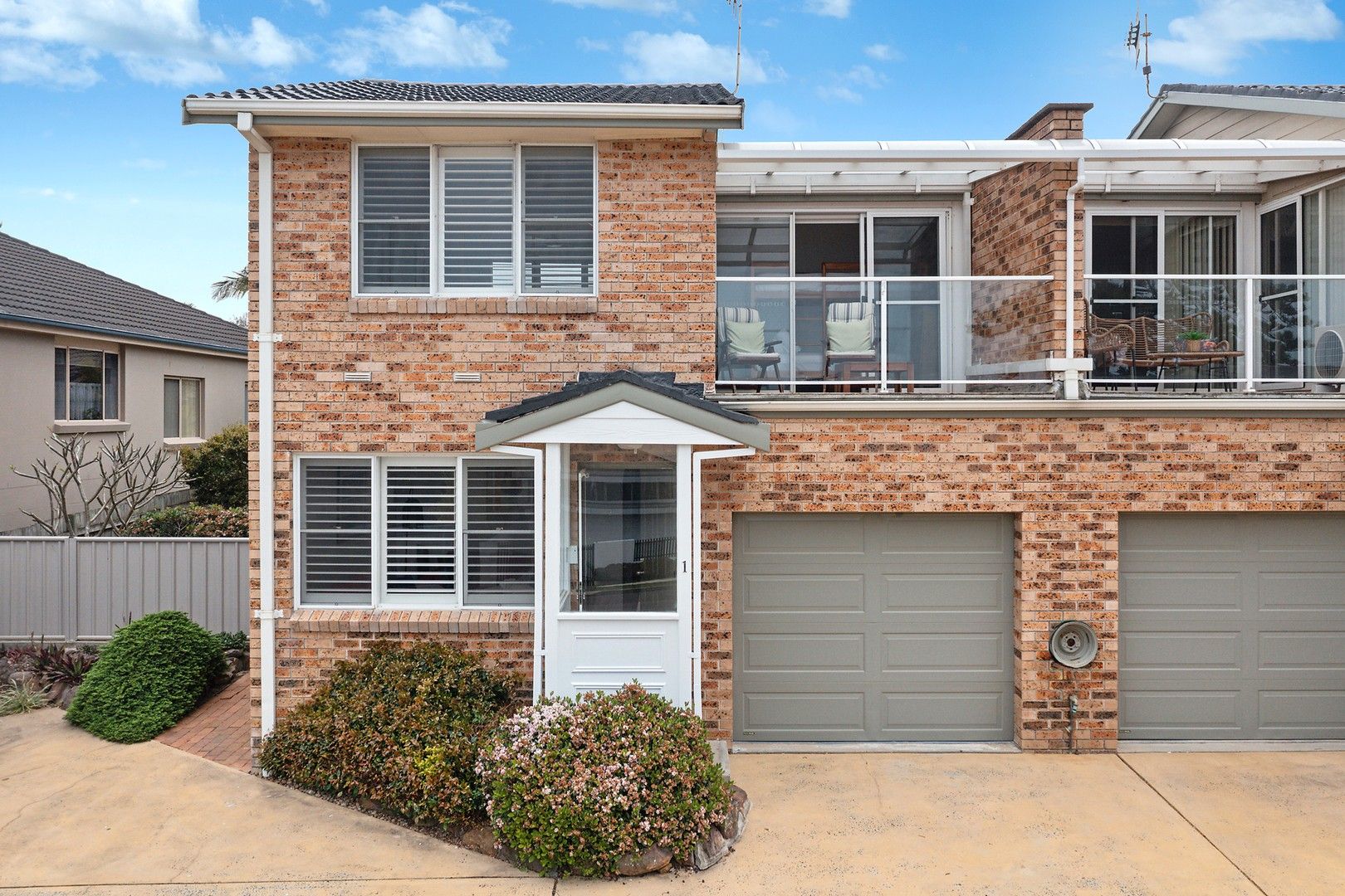 3 bedrooms Townhouse in 1/57 Werrina Parade BLUE BAY NSW, 2261