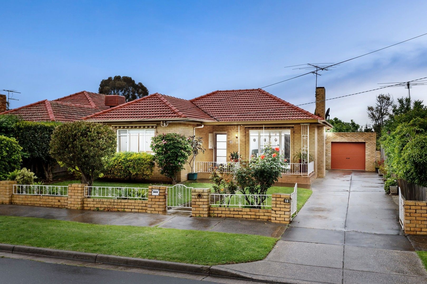 3 bedrooms House in 10 James Street FAWKNER VIC, 3060