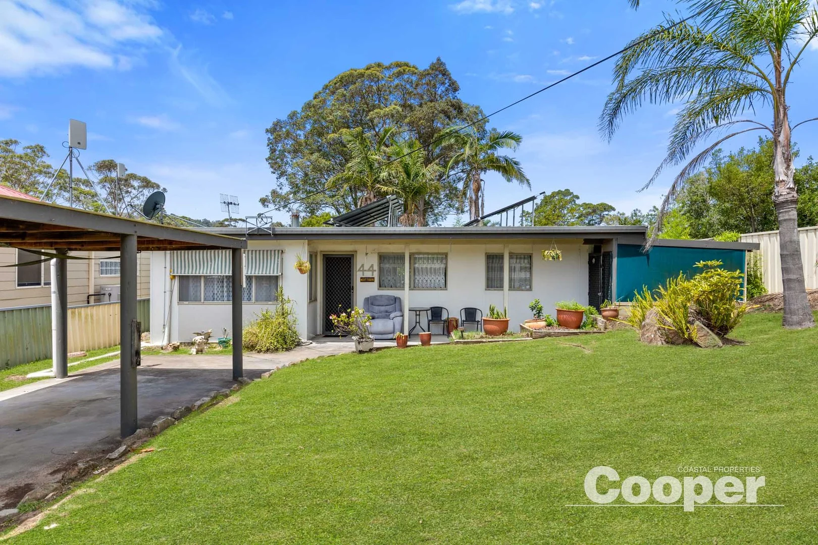 44 Cornfield Parade, Fishermans Paradise NSW 2539