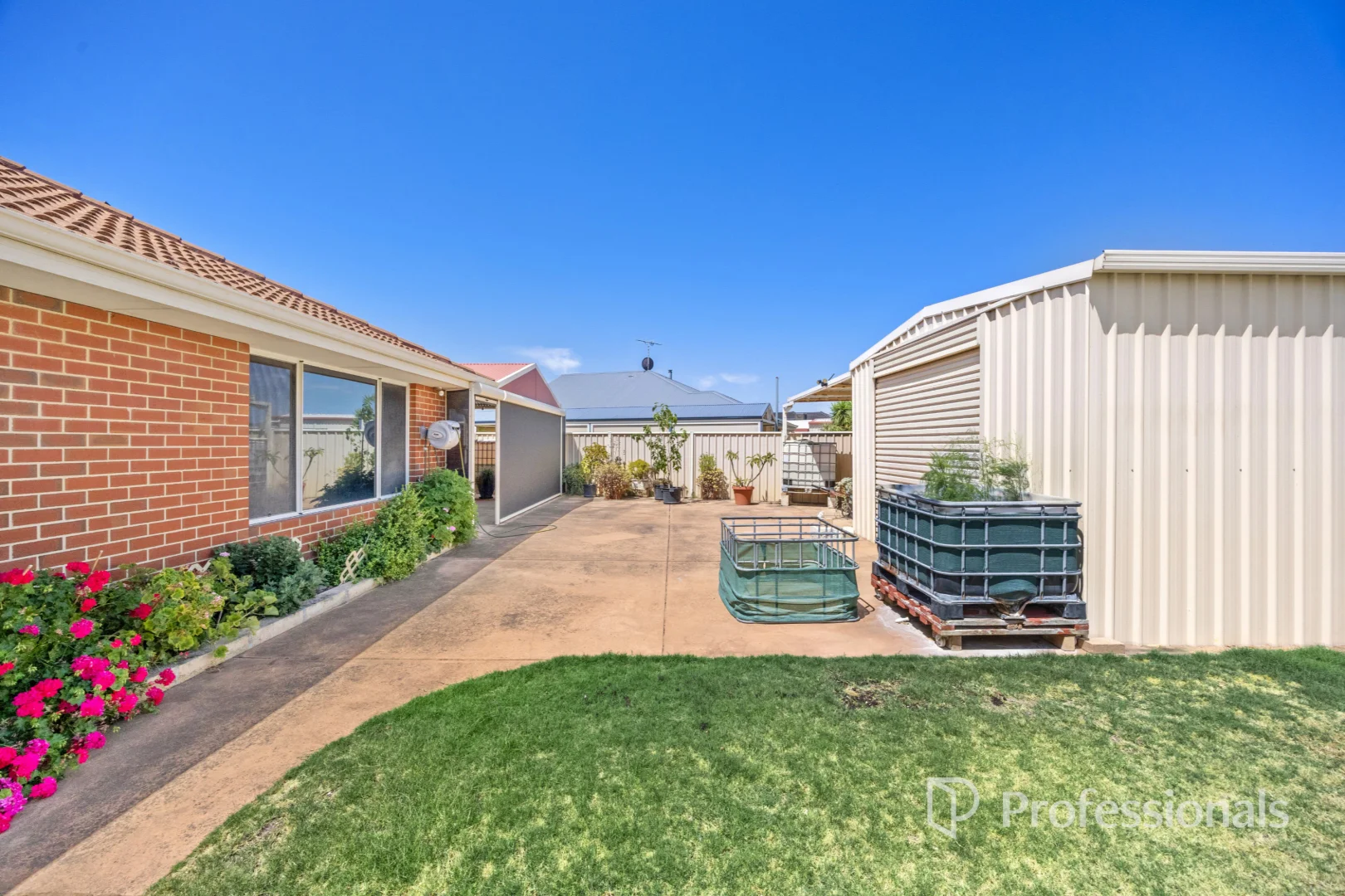 Image 25