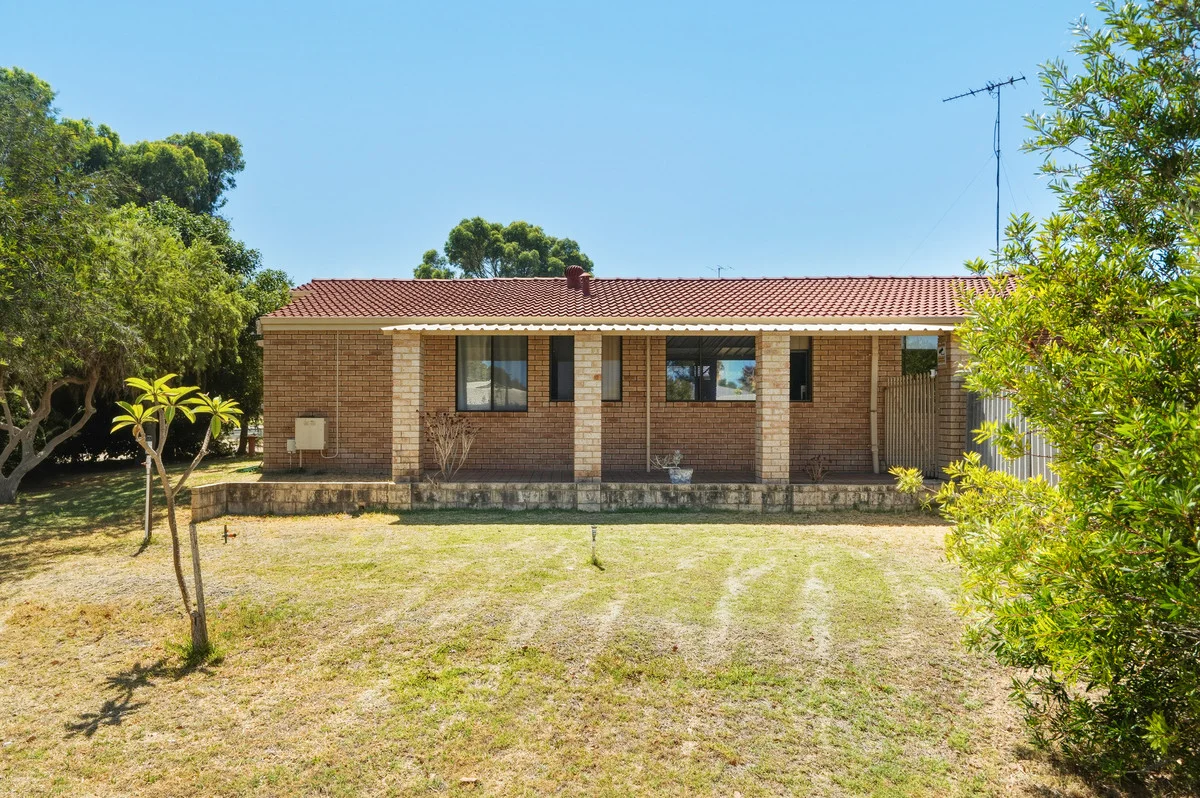 Additional image 23 of 1 Yukon Close, Greenfields WA 6210