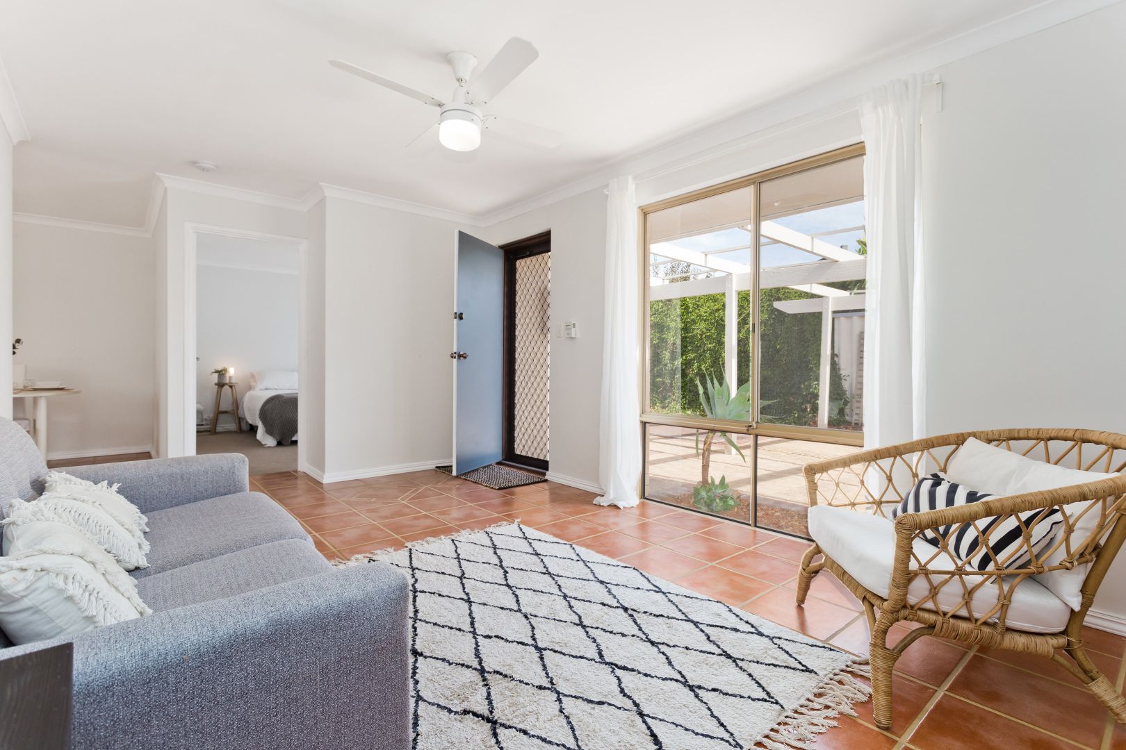 104A VALENTINE AVENUE, Dianella WA 6059, Image 2