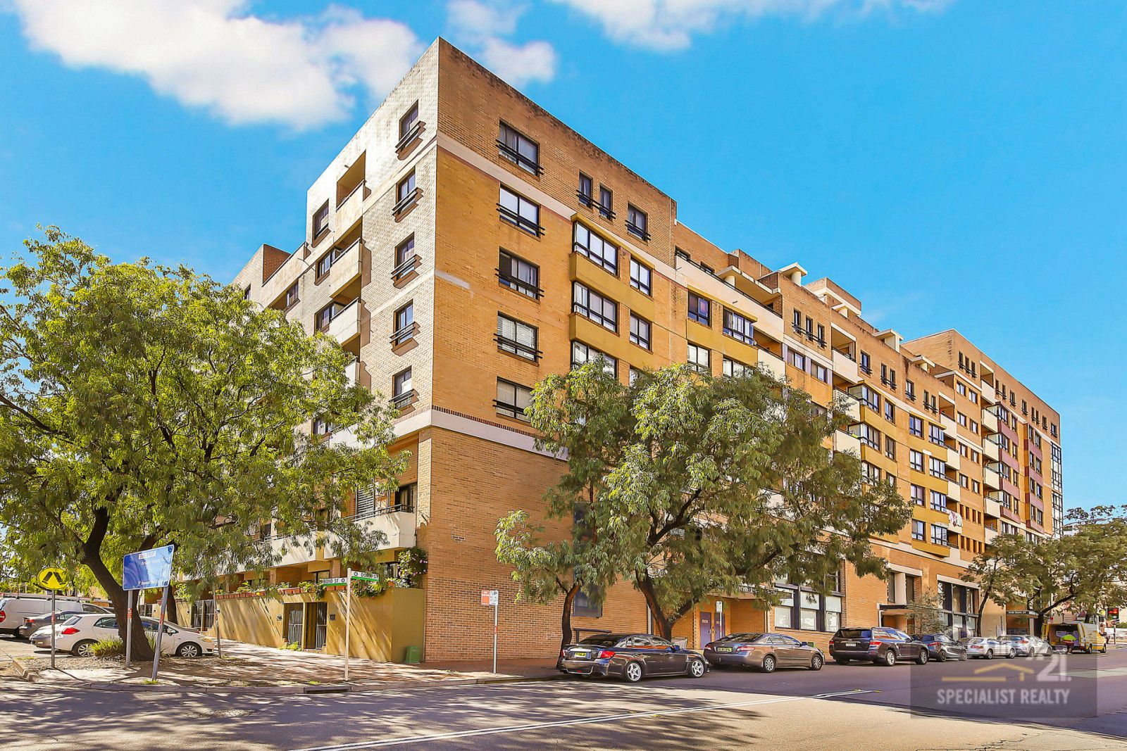 2 bedrooms Apartment / Unit / Flat in 30/12-22 Dora St HURSTVILLE NSW, 2220