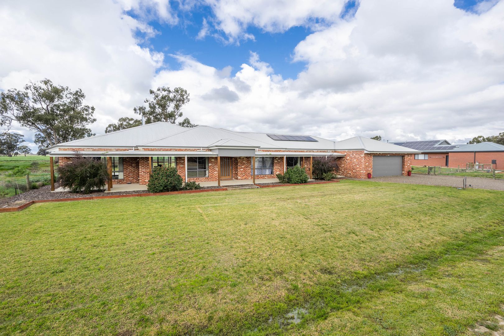 8 PARKLAND DRIVE, Tallygaroopna VIC 3634, Image 2