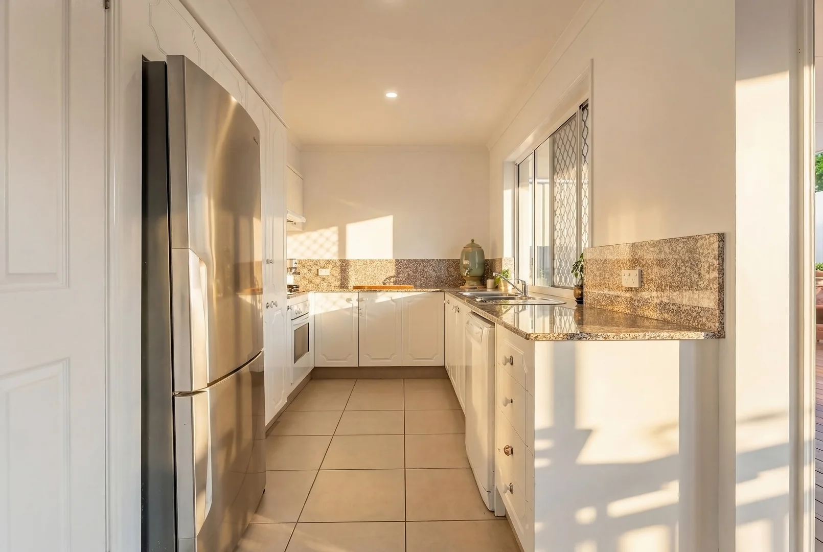 Additional image 5 of 2/2 Deodar Drive, Burleigh Heads QLD 4220