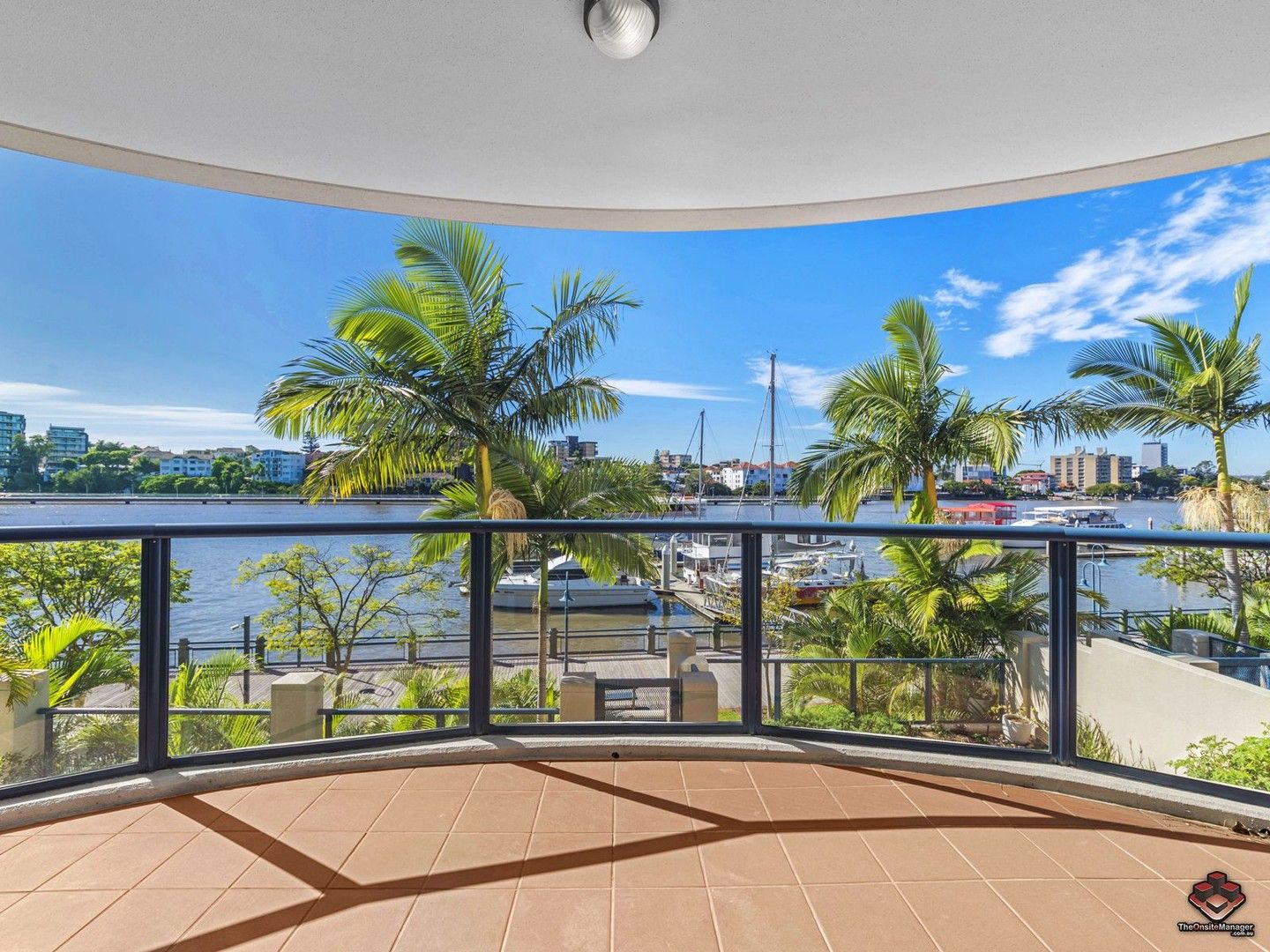 2 bedrooms Villa in ID:21124563/8 Goodwin Street KANGAROO POINT QLD, 4169