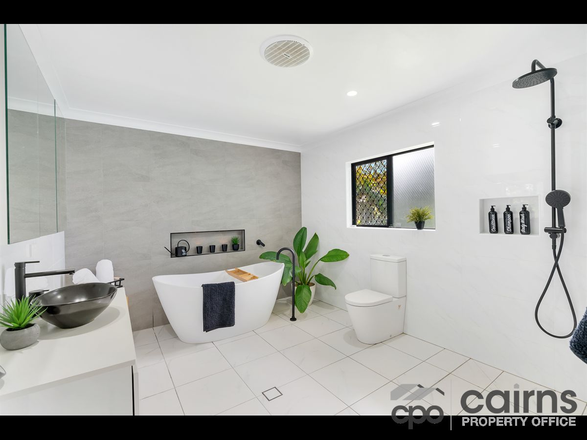 14 Lynette St, Woree QLD 4868, Image 0