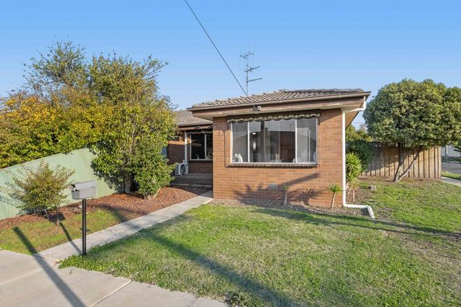 Picture of 1/4 Mauger Street, WENDOUREE VIC 3355
