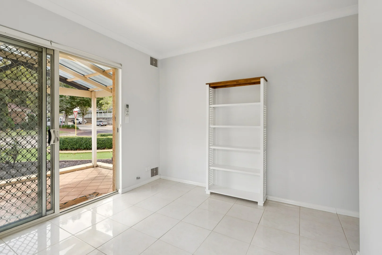 Additional image 5 of 1B Bonville Glen, Jandakot WA 6164