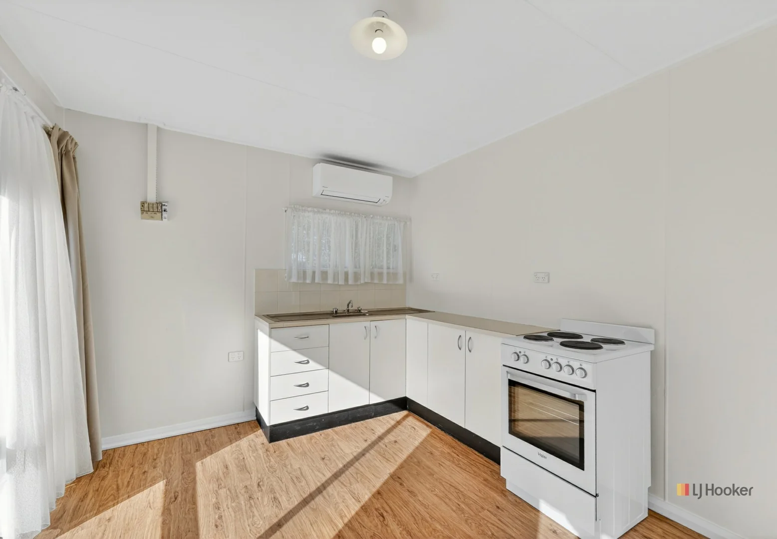 Additional image 2 of 59a Woolana Avenue, Budgewoi NSW 2262