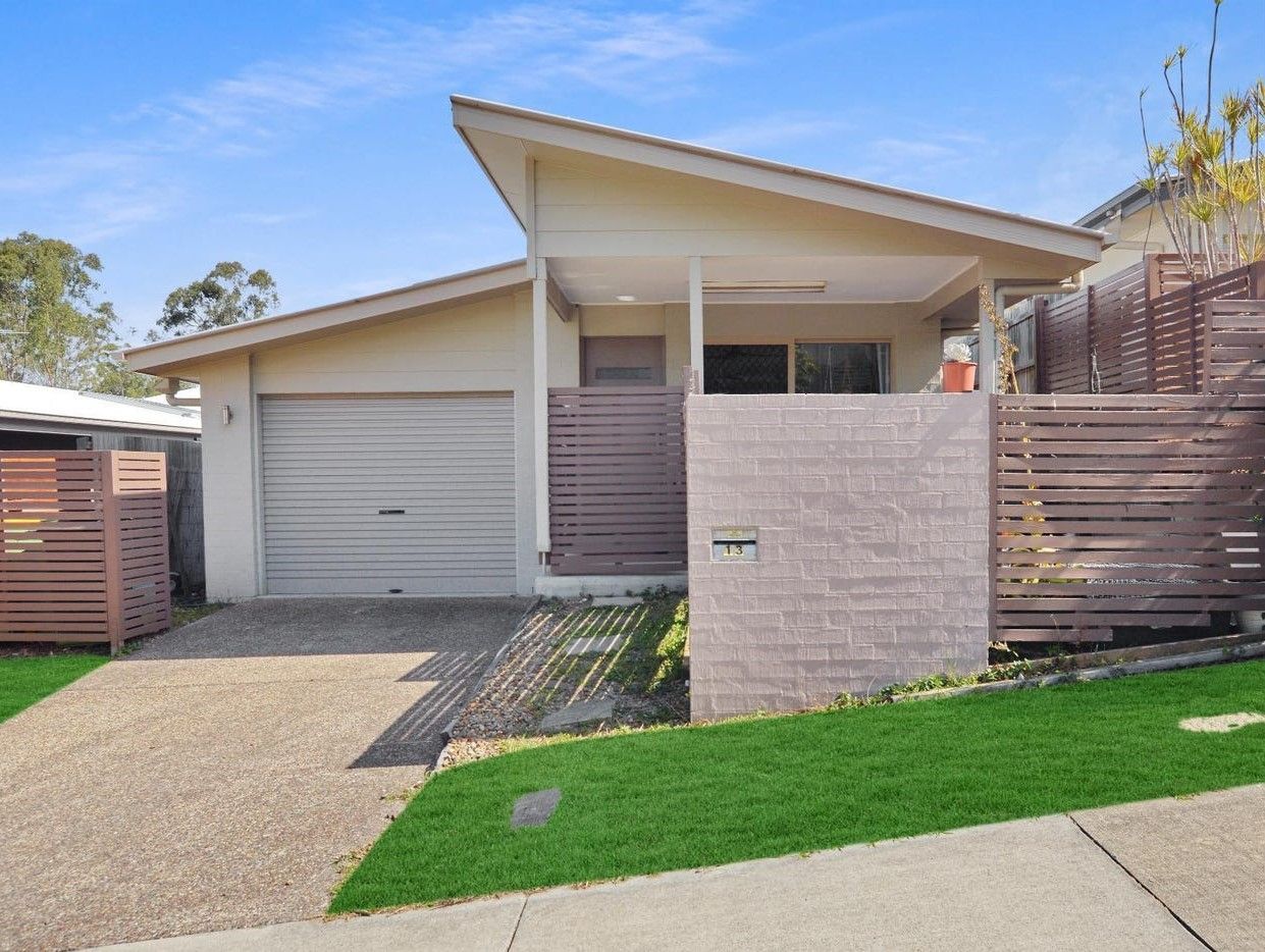 3 bedrooms House in 13 Talisker Street SPRINGFIELD LAKES QLD, 4300