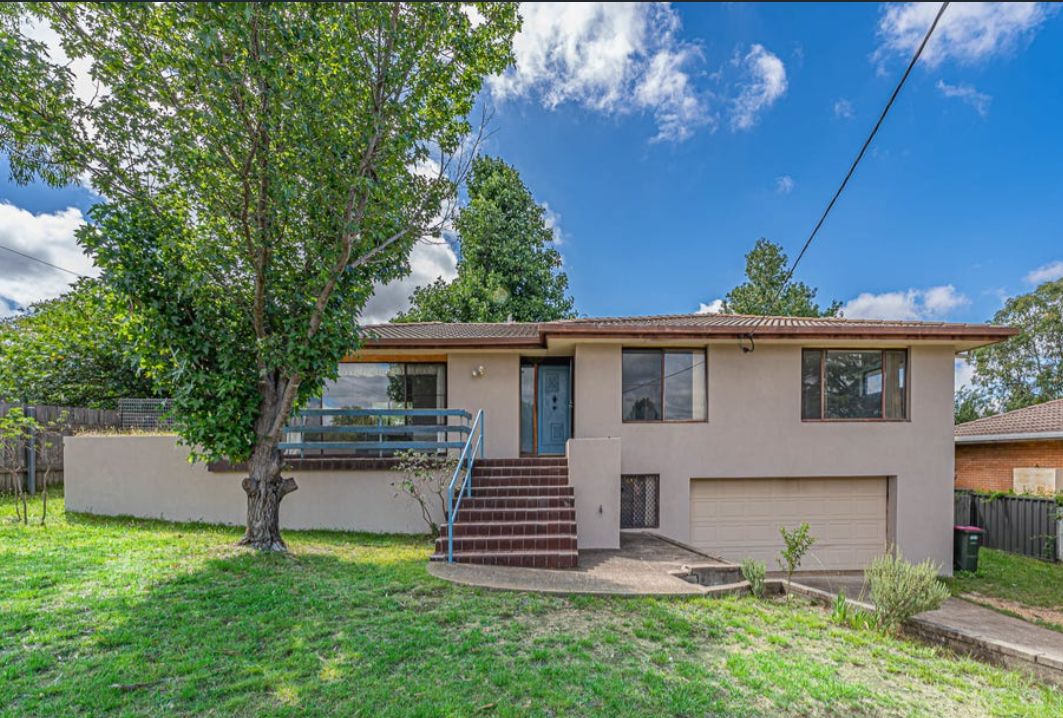 5 bedrooms House in 19 O'Dell Street ARMIDALE NSW, 2350