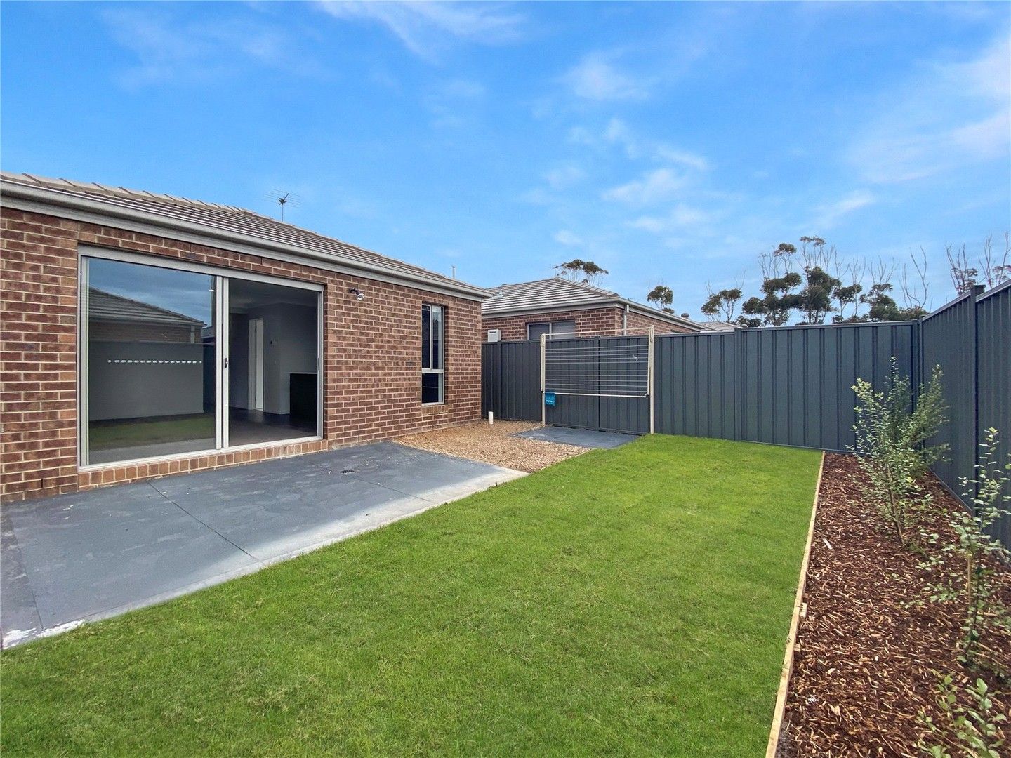 3 bedrooms House in 9 Whitegum Street HARKNESS VIC, 3337