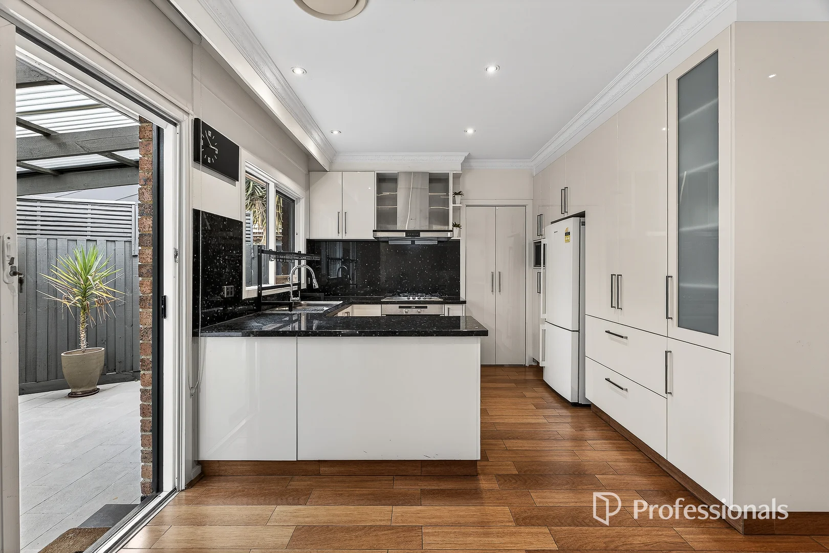 Additional image 10 of 1/16 Neville Street, Carnegie VIC 3163