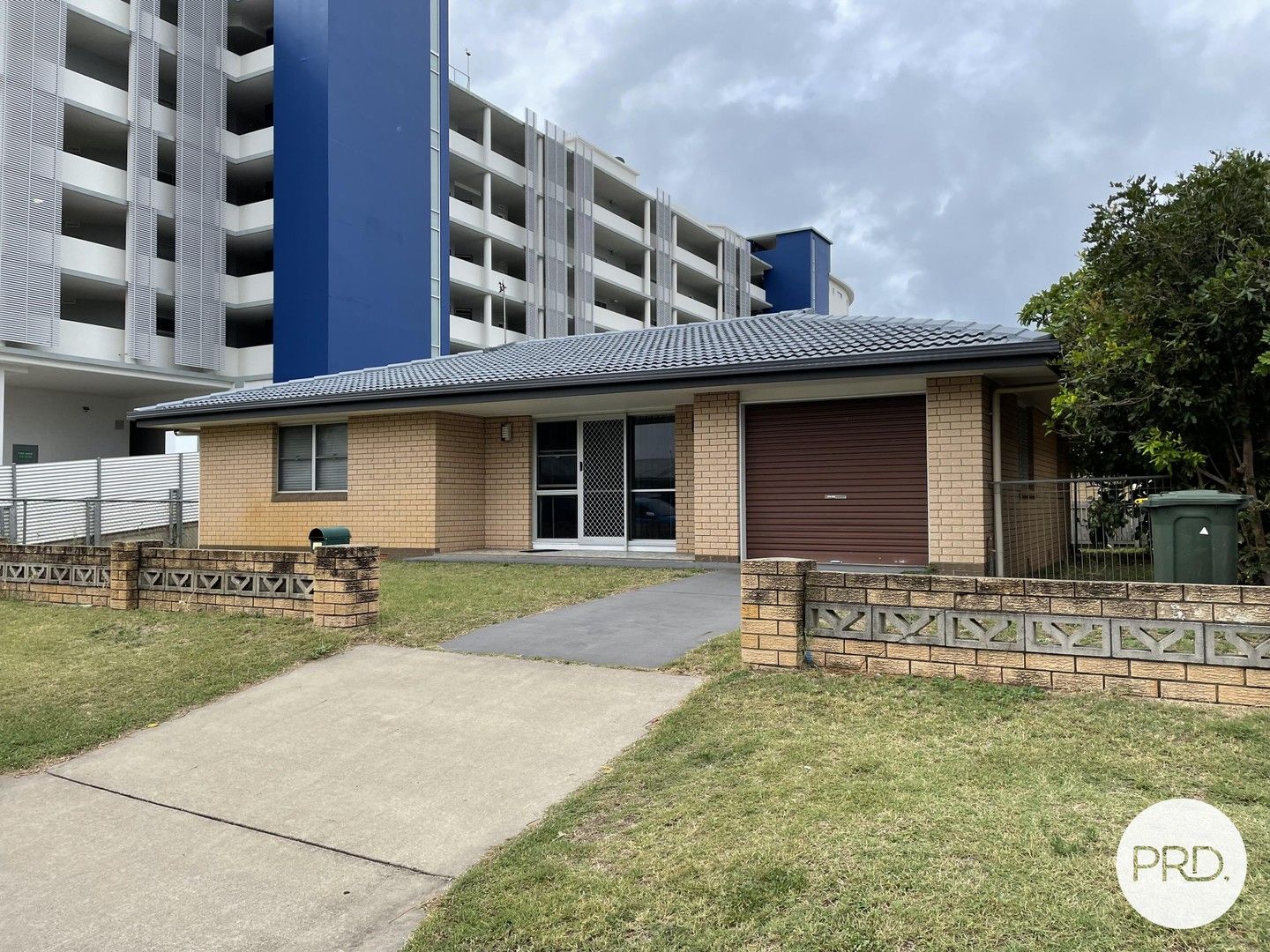 36 Hibiscus Street, Urangan QLD 4655 House For Rent 575 Domain