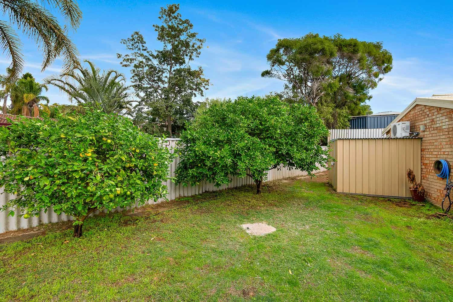 Additional image 36 of 11 Moysey Court, Parmelia WA 6167