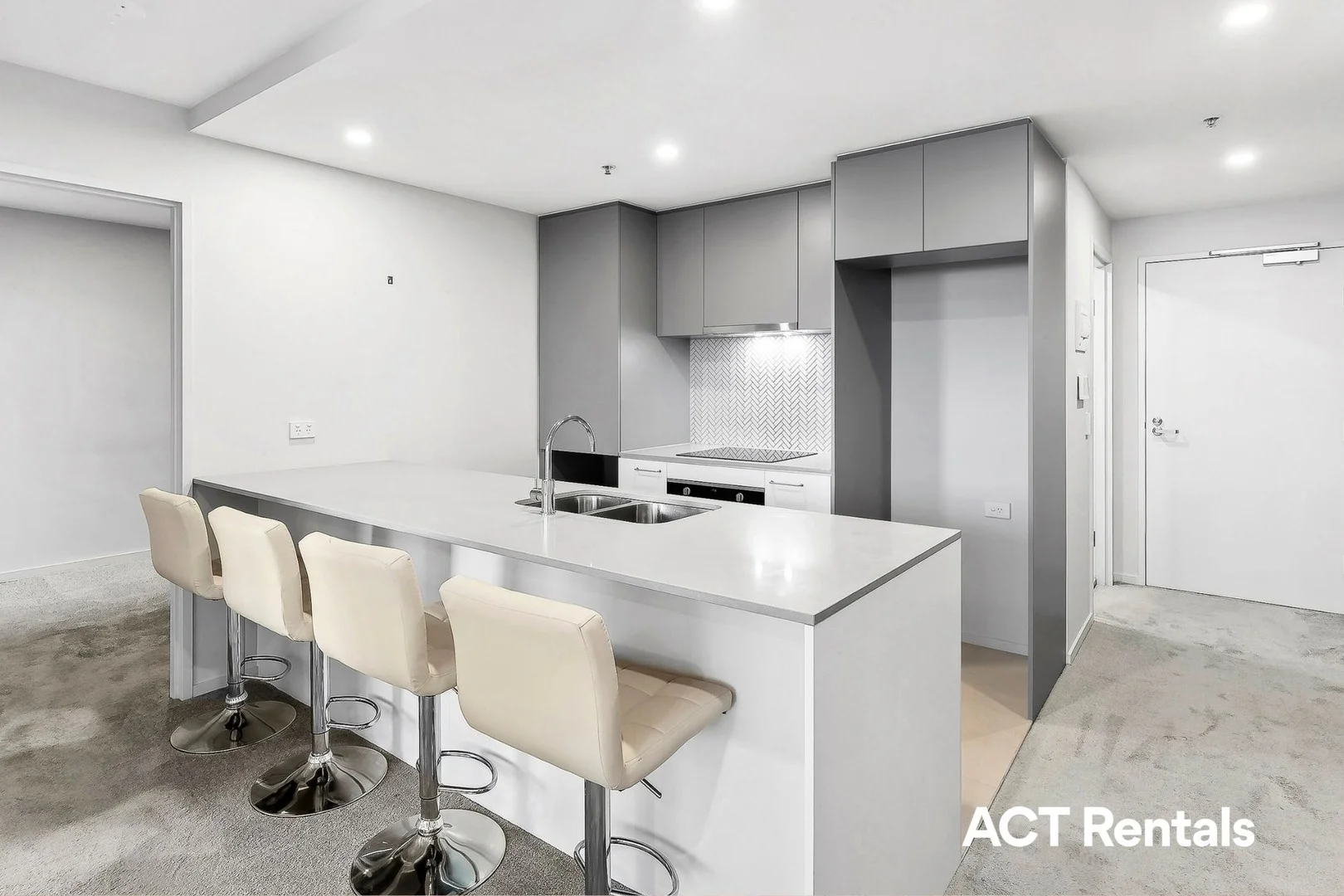 225/335 Anketell Street, Greenway ACT 2900