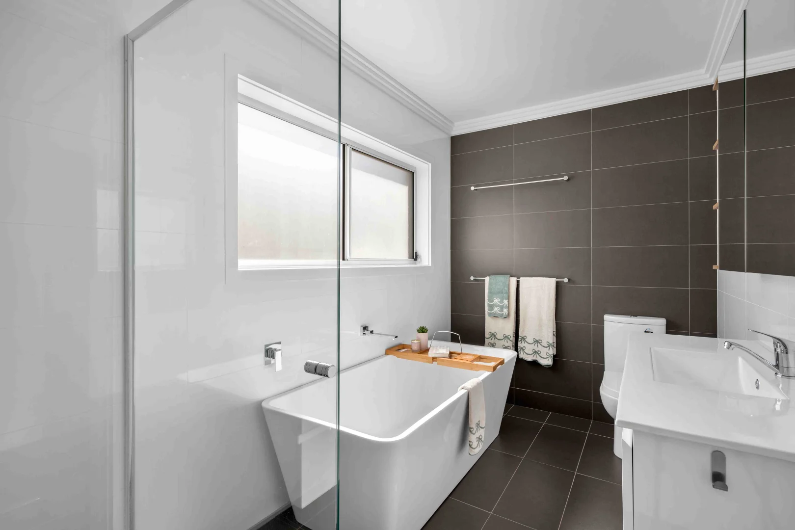 Additional image 11 of 2 Hook Close, Shell Cove NSW 2529