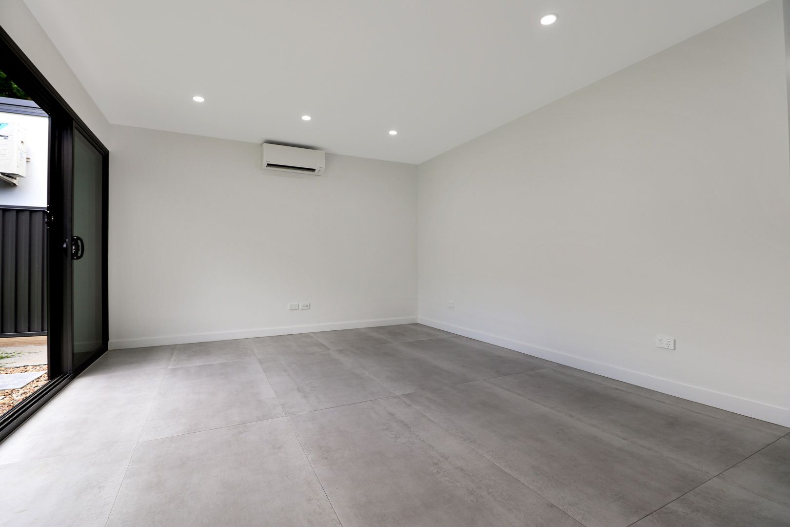 Granny Flat/36 Cook Cres, East Hills NSW 2213 Apartment For Rent Domain