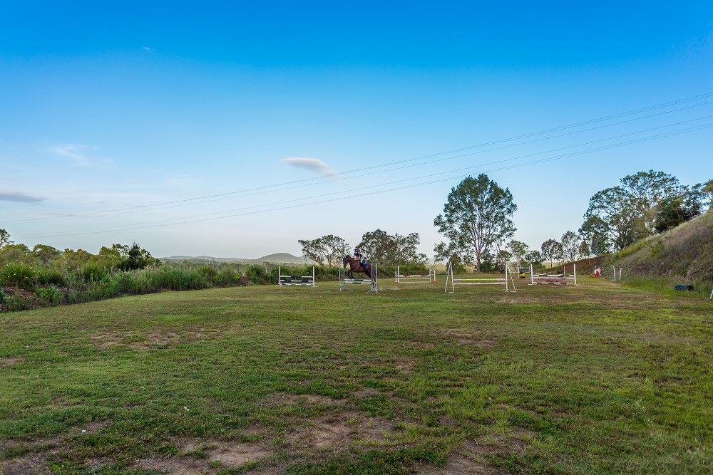73 Sunrise Circle, The Dawn QLD 4570, Image 2