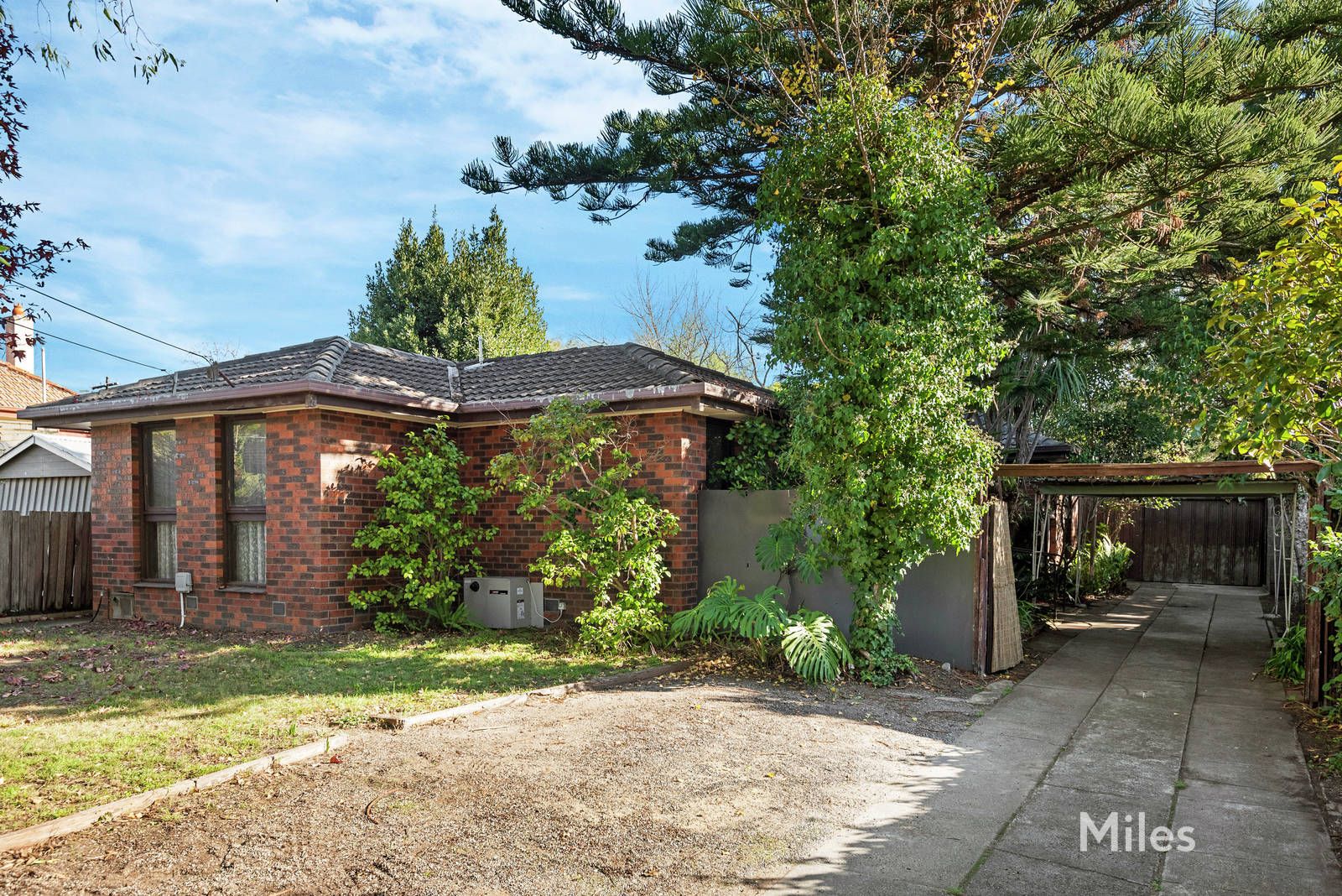 3 bedrooms House in 91 Dresden Street HEIDELBERG HEIGHTS VIC, 3081