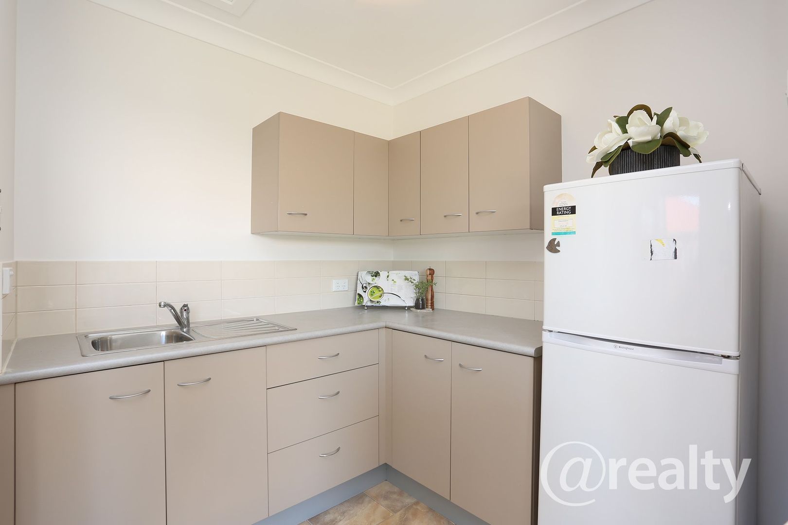 23/126 Board Street, Deagon QLD 4017, Image 2