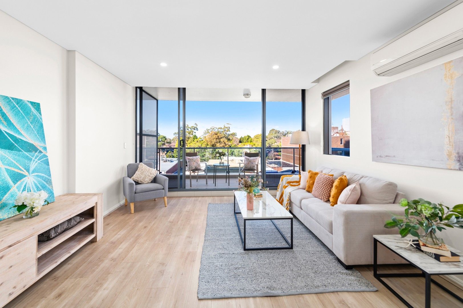 3 bedrooms Apartment / Unit / Flat in 902/88-90 George Street HORNSBY NSW, 2077