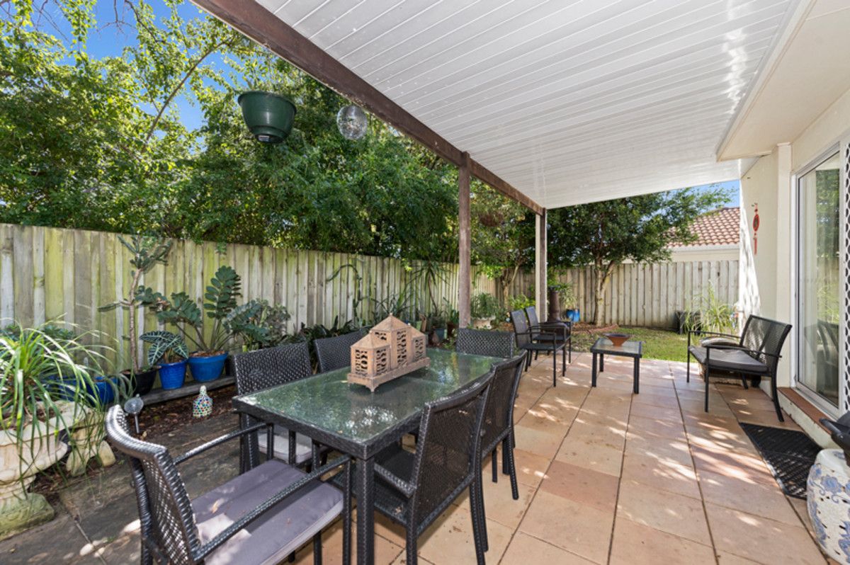 12 Harrow Place, Arundel QLD 4214, Image 1