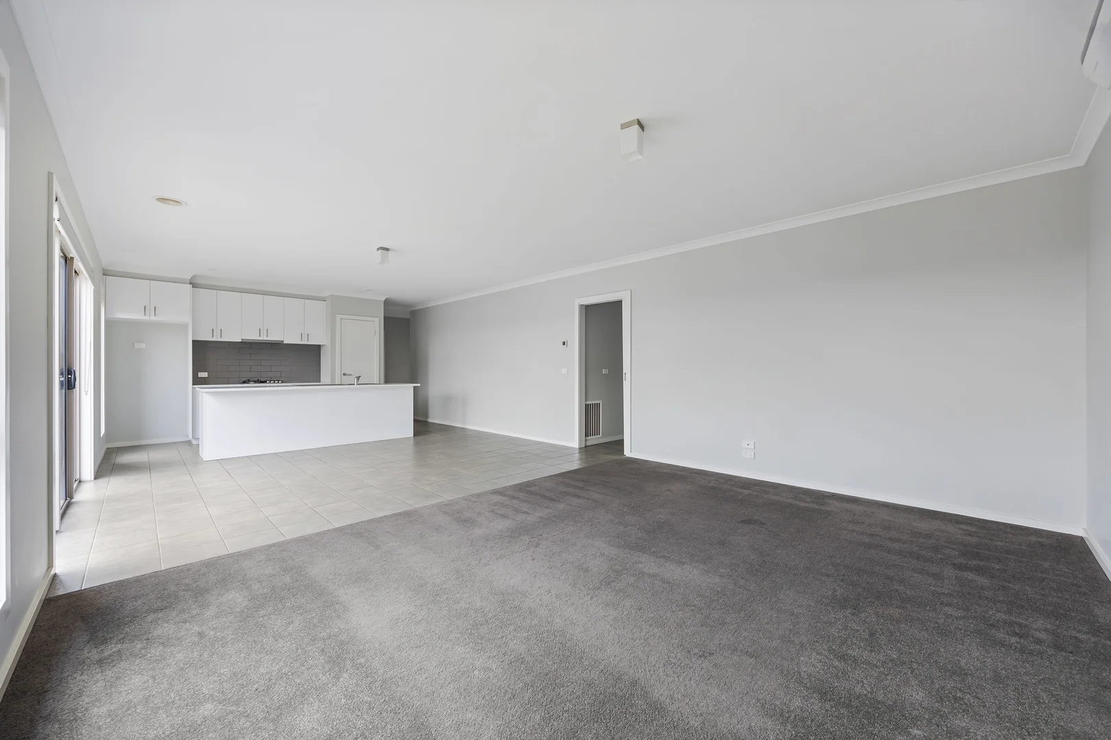 Additional image 4 of 5B Colette Court, Canadian VIC 3350