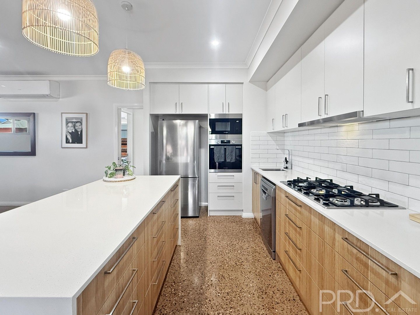 4 bedrooms House in 2 Flannelbush Turn NICKOL WA, 6714