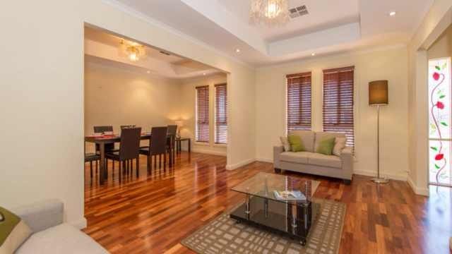 6 Linear Crescent, Walkley Heights SA 5098, Image 1