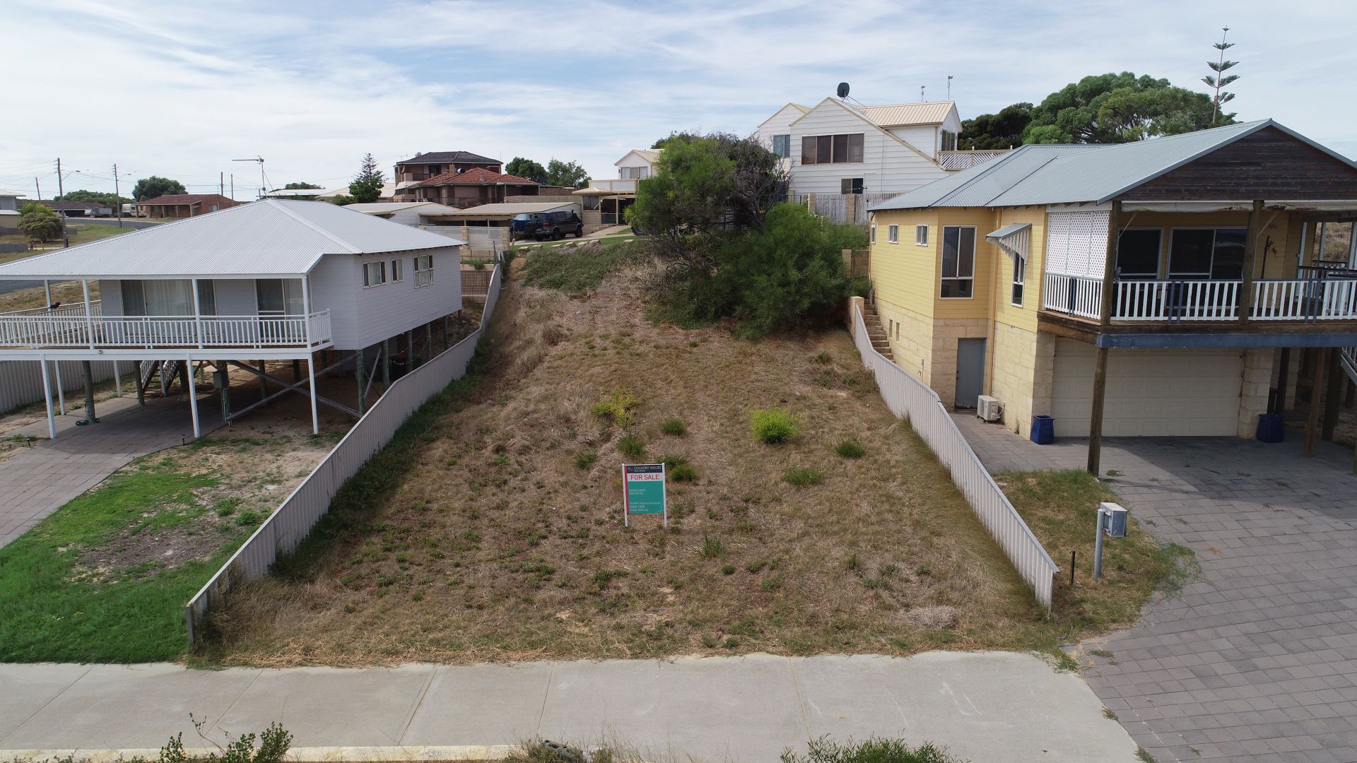 3/27 Dewar Way, Ledge Point WA 6043 Domain